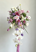 Purple-pink waterfall bouquet